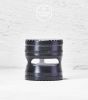Kovová drtička s okénkem 63 mm – drtička bez zubů, mele jako mlýnek na pšenici, s bočním okénkem a velkým úložným prostorem