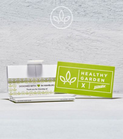 Kombinované balení Healthy Garden x Jilter. Sada papírků a filtrů v bílo-zelené krabičce.